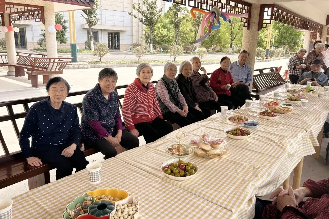 1754195582210371.jpg 20.jpg